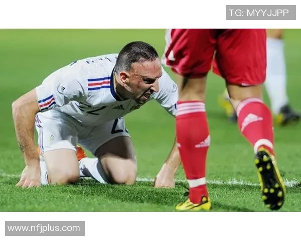 中国足球史上十大球星排行榜 谁能代表中国足球的辉煌与未来 中国足球史上十大球星排行榜 谁能代表中国足球的辉煌与未来